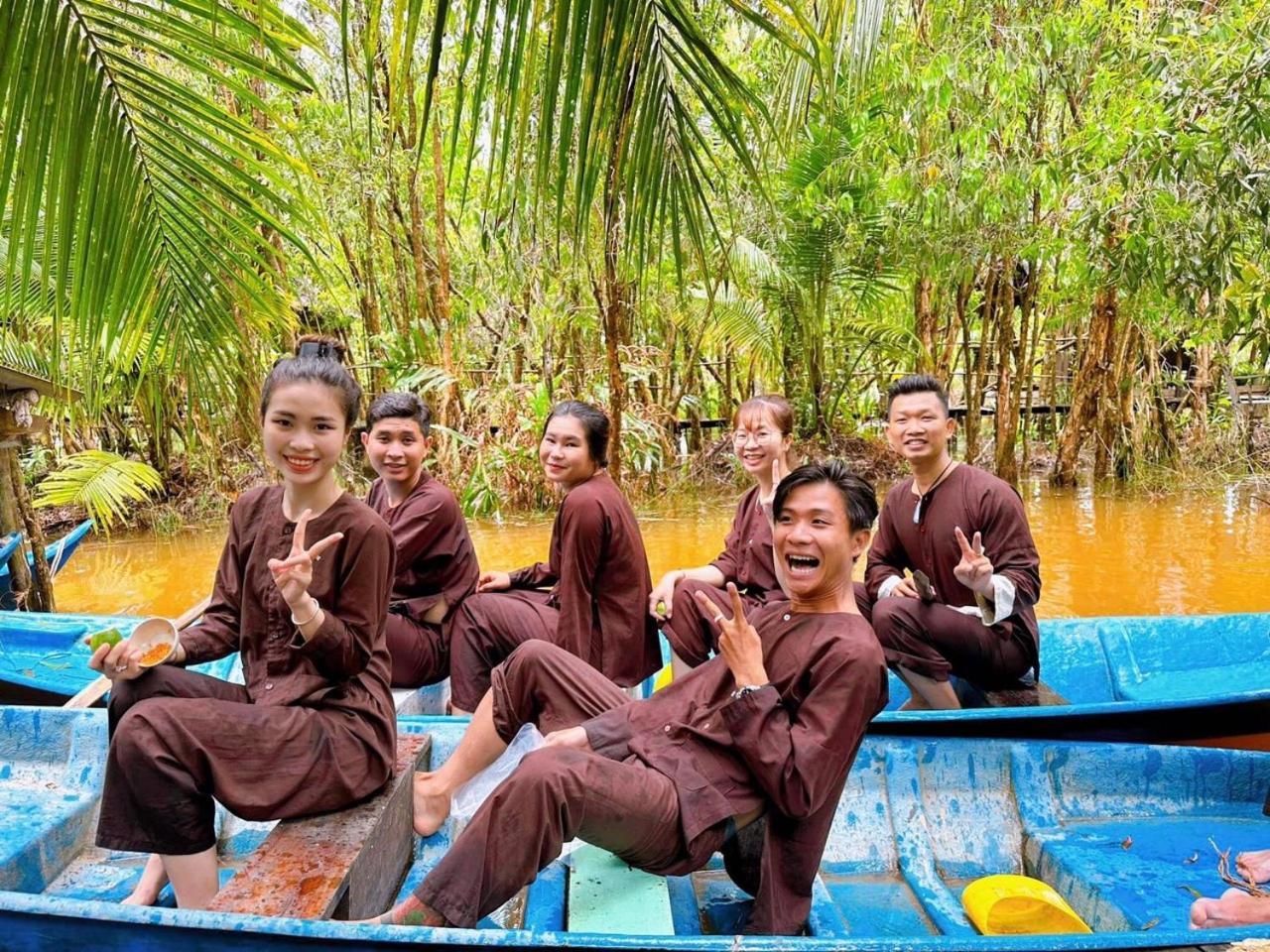 Bungalow - Farmstay Hoa Rung U Minh Ca Mau ภายนอก รูปภาพ